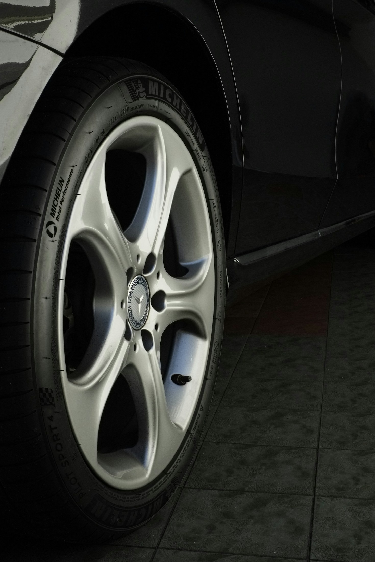 5 Warning Signs Your Tires Could Fail Soon